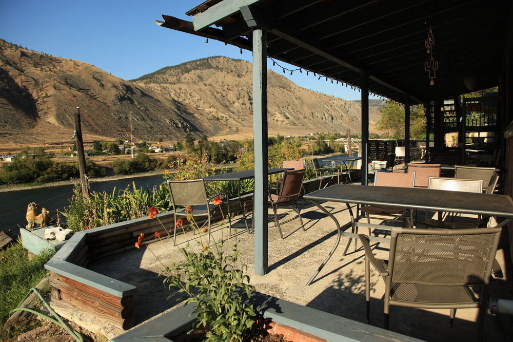 The Inn At Spences Bridge Exteriér fotografie